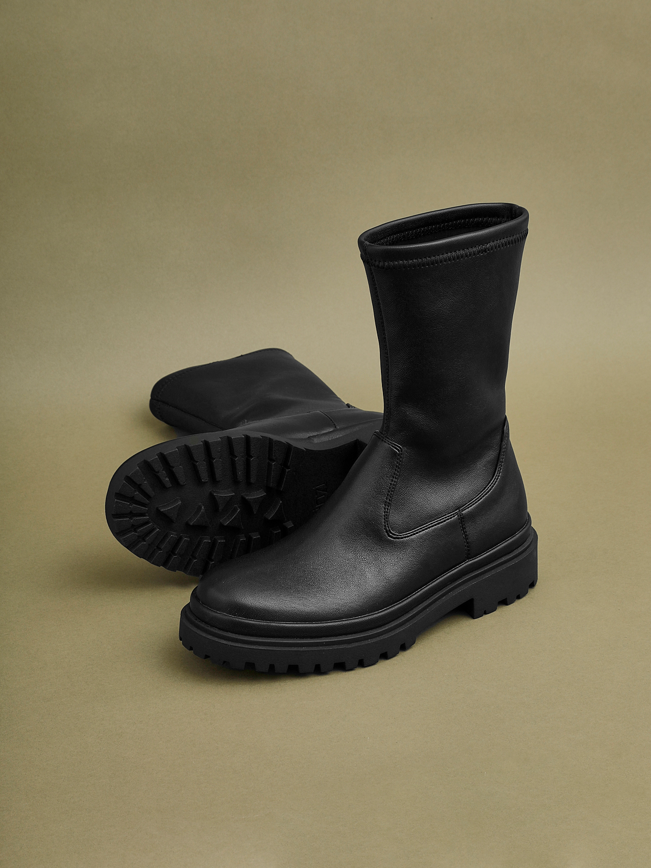 Edge Black Platform Ankle Boots