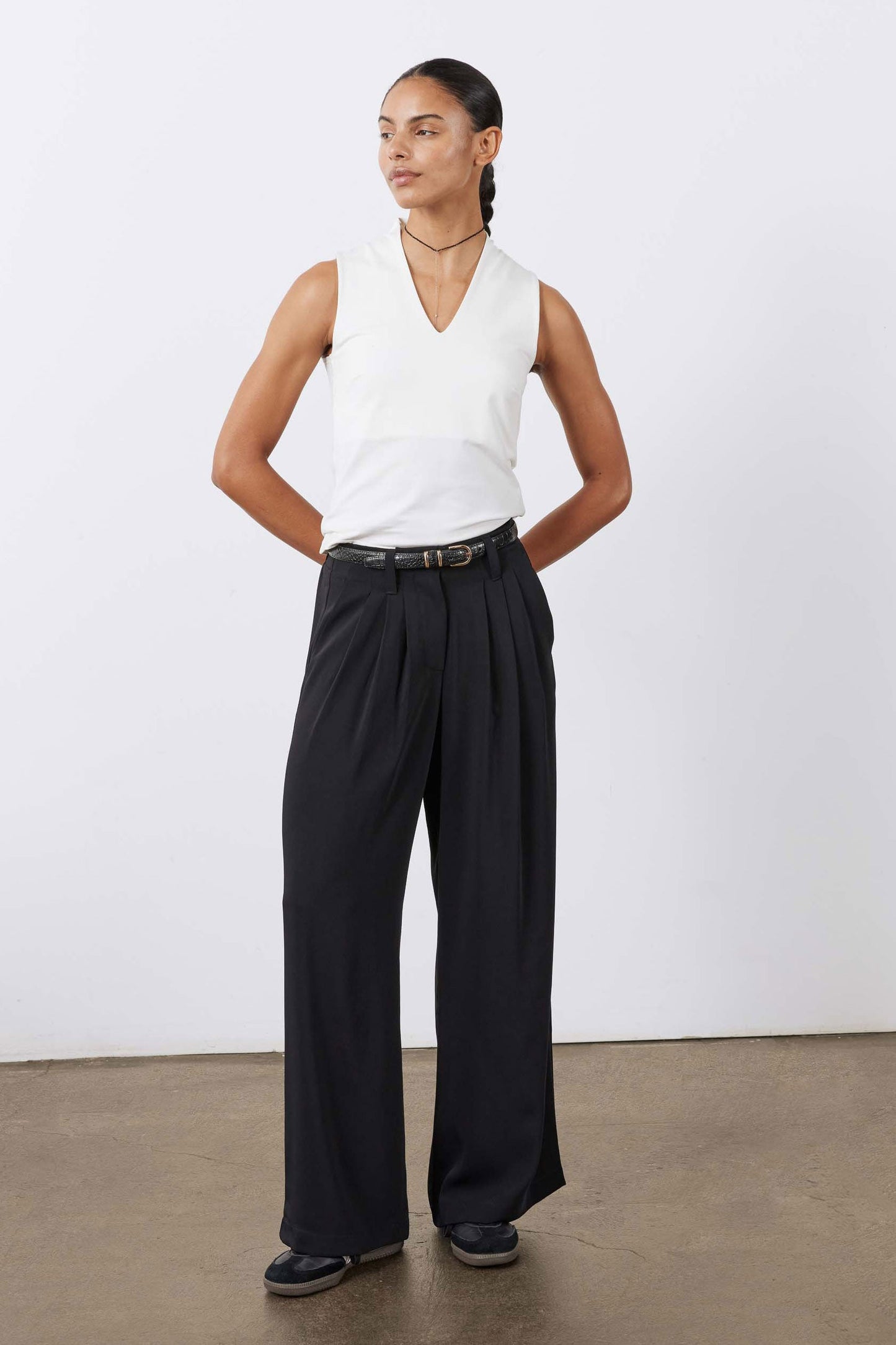 The Petite Wide Leg Trousers