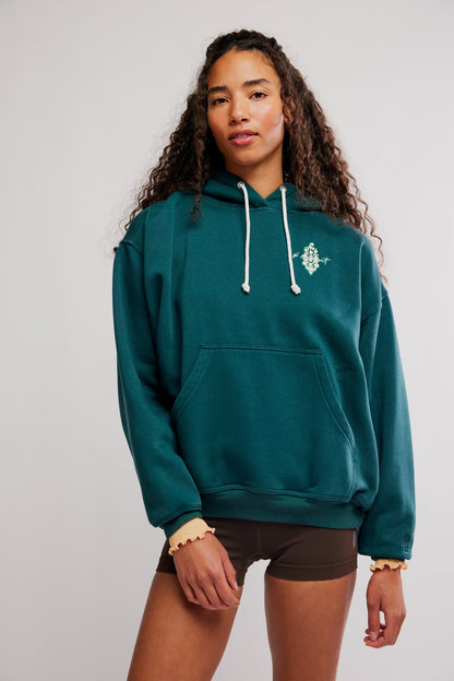 final call front logo hoodie