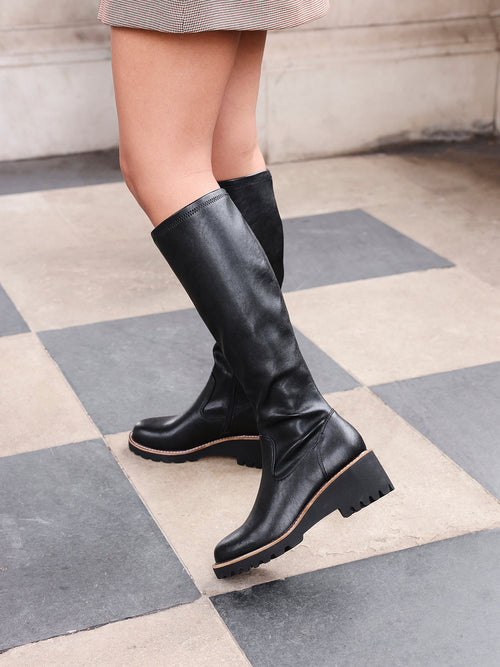 Resist Black Wedge Long Boots
