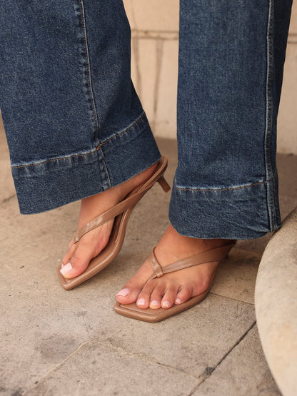 Potential Caramel Toe Post Kitten Heels