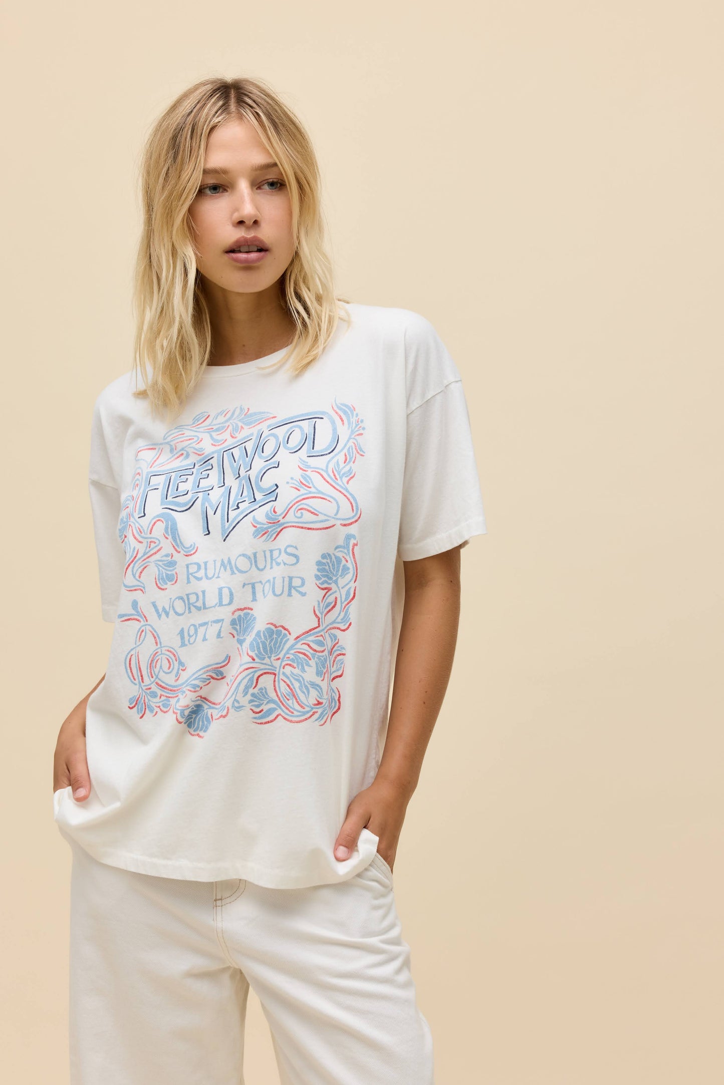 fleetwood mac world tour '77 merch tee