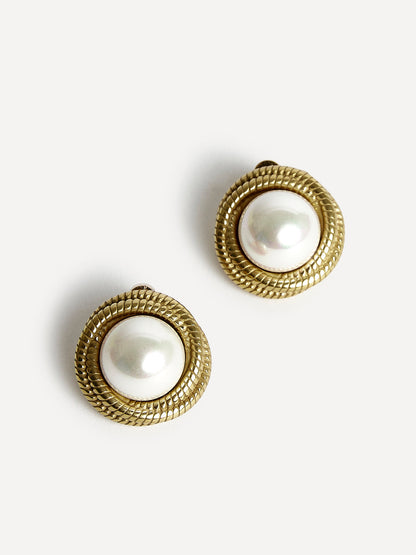 Afterglow Gold Pearl Twist Stud Earrings