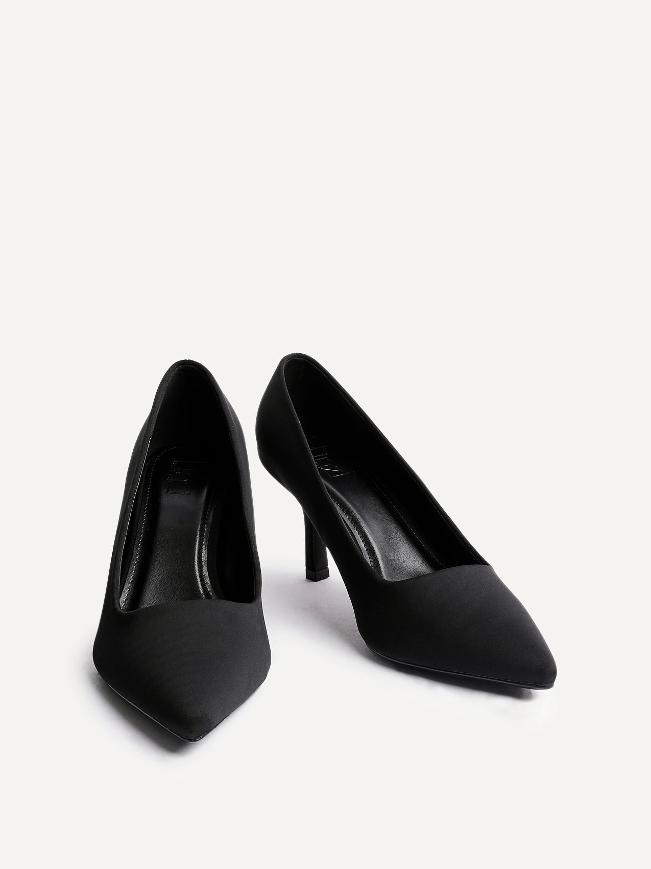 Aim Wide Fit Black Scuba Court Heels