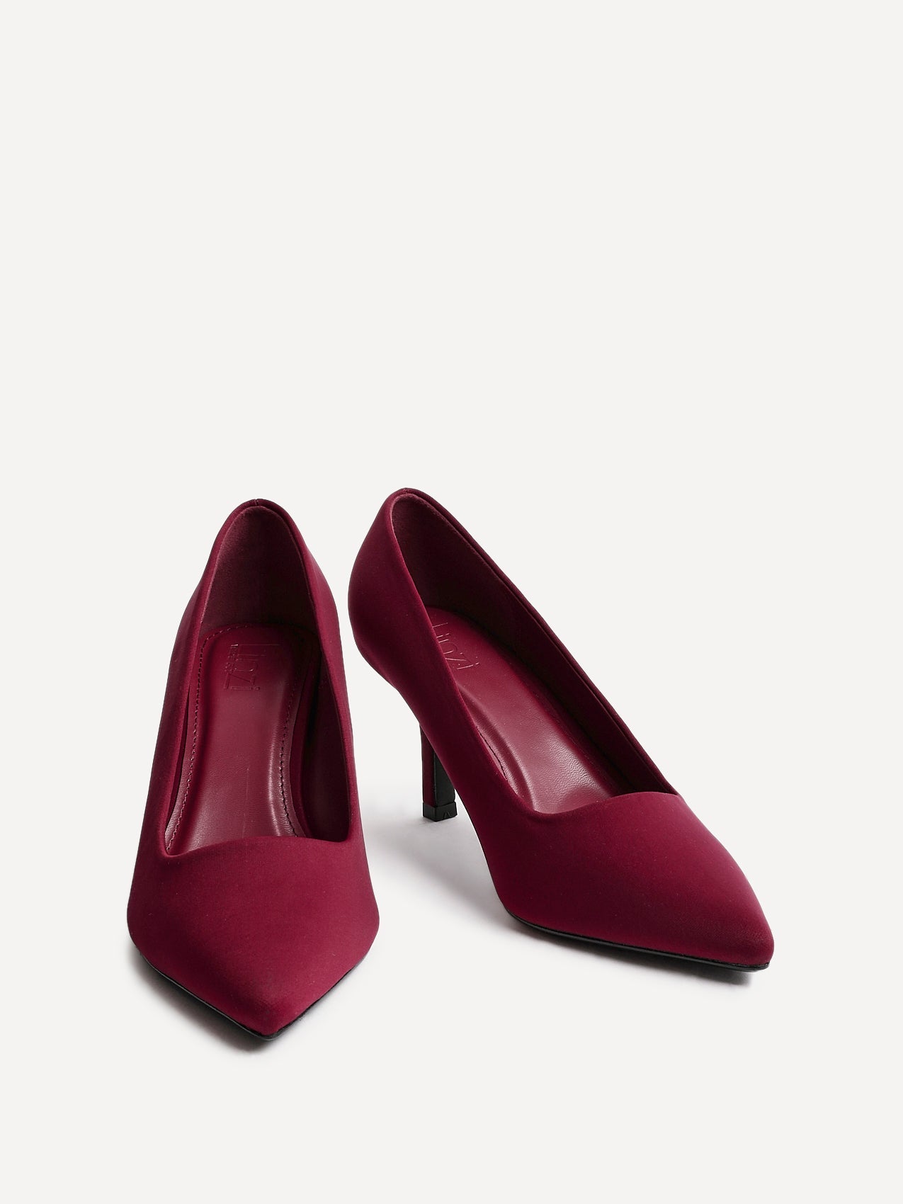 Aim Wide Fit Burgundy Scuba Court Heels