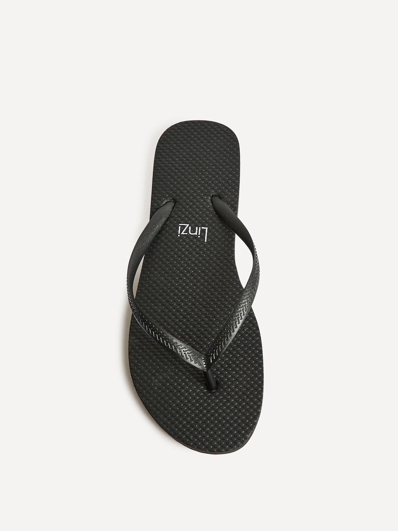 Aluna Black Flip Flops