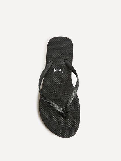 Aluna Black Flip Flops
