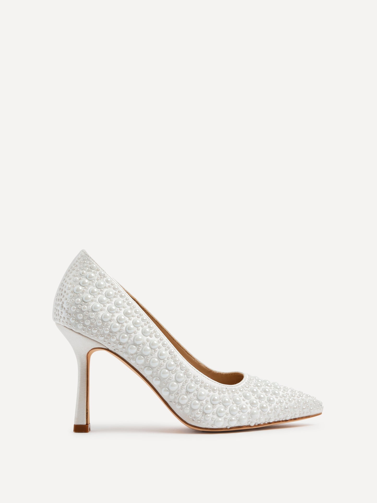 Dreaming Bridal Ivory Hot Fix Pearl Court Heels