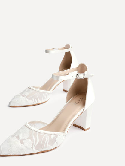 Essence Bridal Lace Court Heels