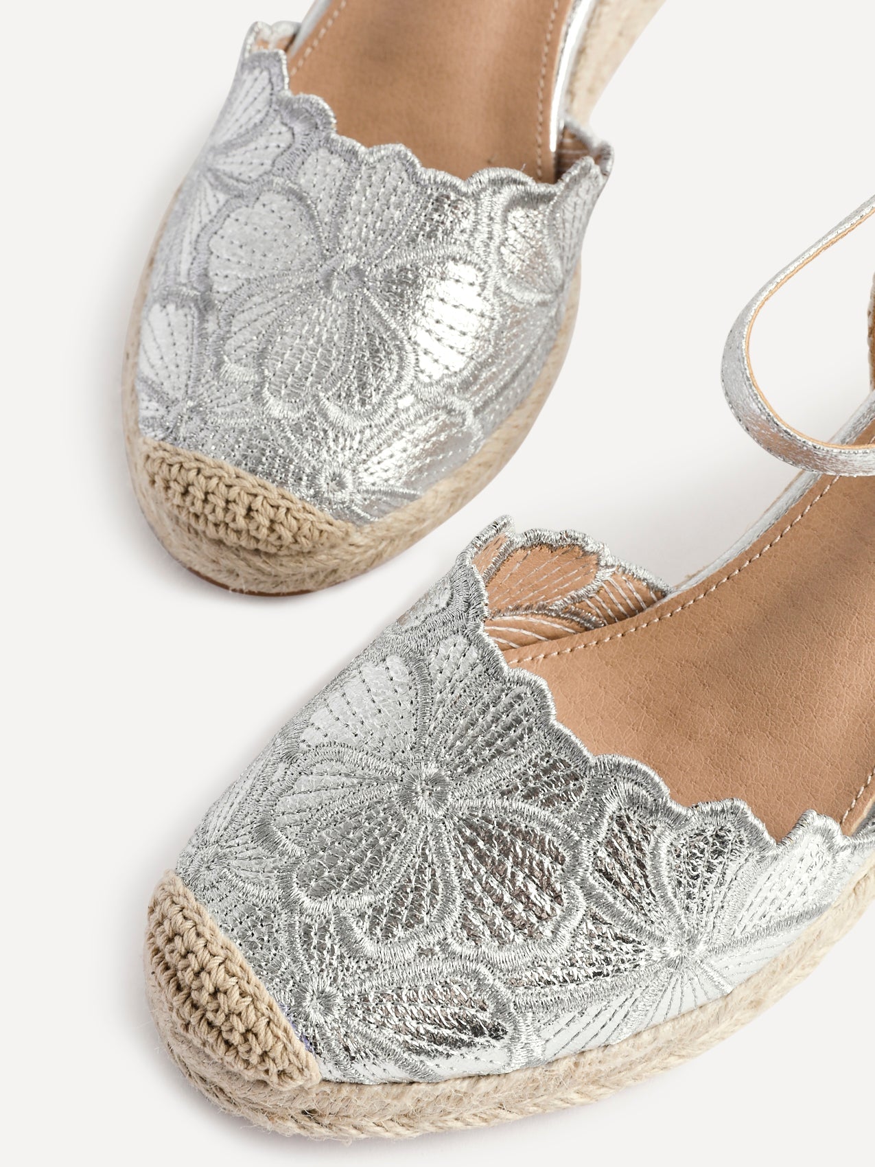Florentina Silver Floral Embroidered Wedges