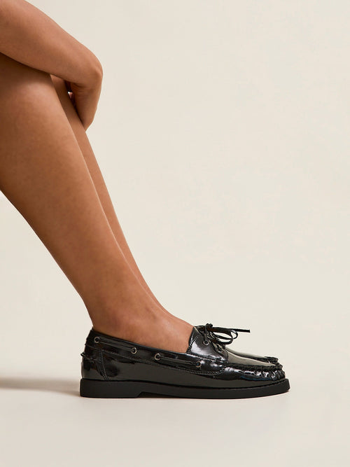 Frame Black High Shine Boat Shoes