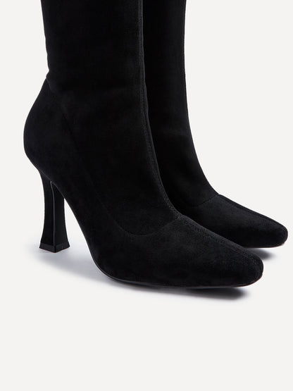 Gabrielle Black Long Heeled Boots