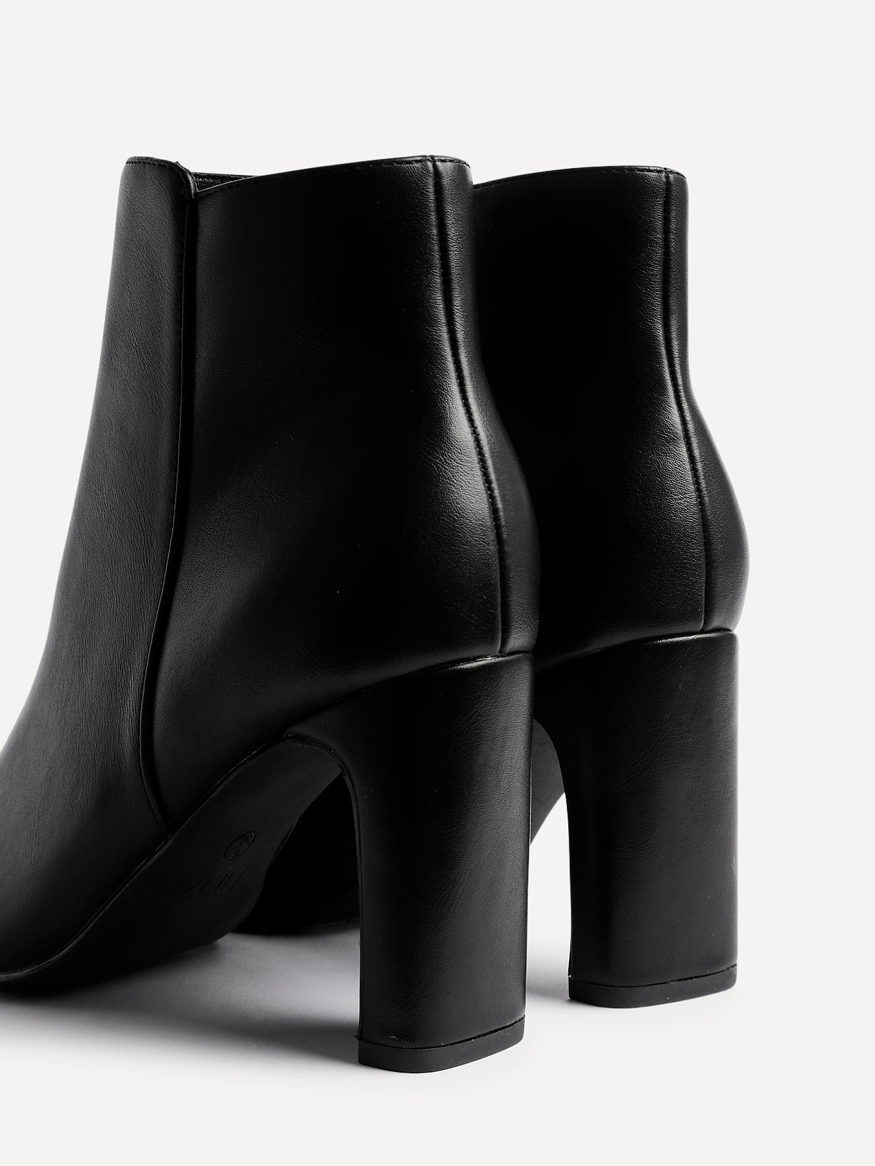 Glance Black Faux Leather Heeled Ankle Boots