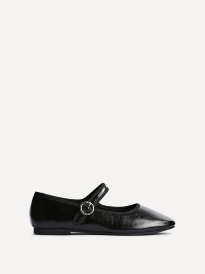 Graceful Black Faux Leather Ballet Pumps