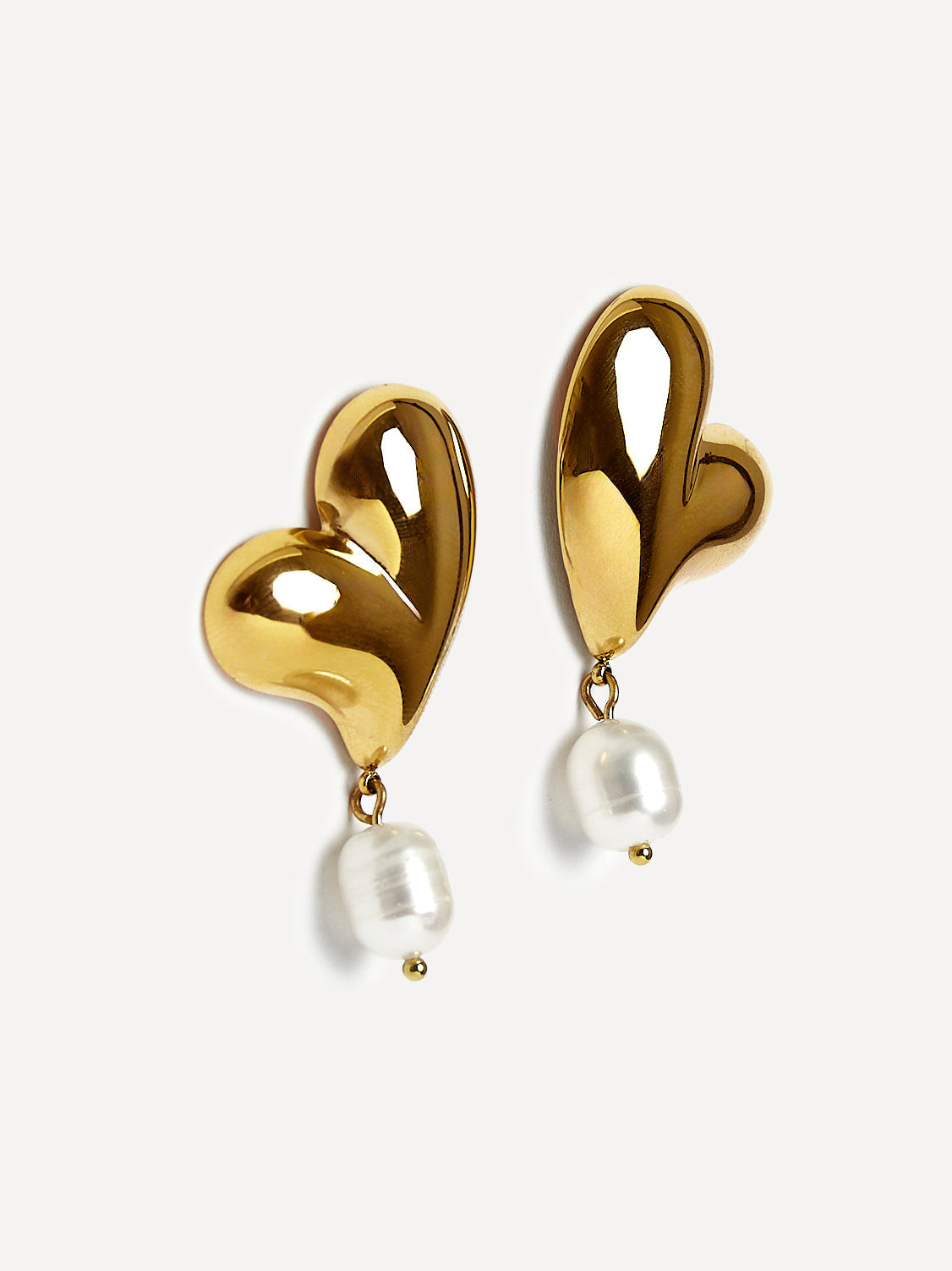 Heartfelt Gold Heart Stud Pearl Earrings