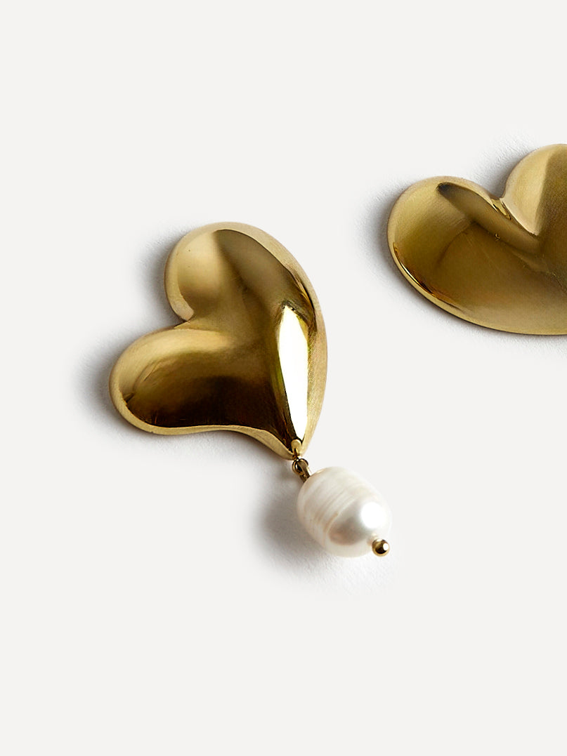 Heartfelt Gold Heart Stud Pearl Earrings