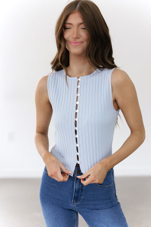 nina button vest