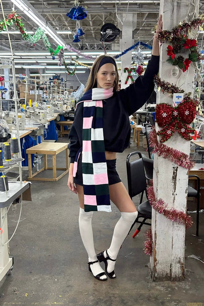 JQSCARF09 - Bauhaus Grid Scarf