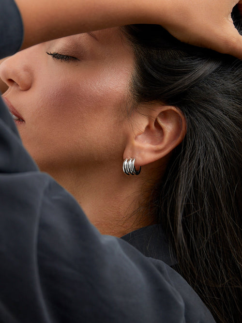Noa Small Silver Hoop Earrings