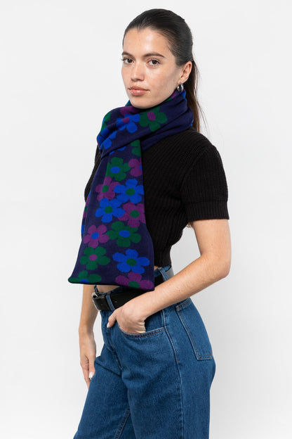 JQSCARF35 - Daisy Vine Scarf