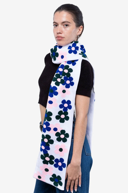 JQSCARF35 - Daisy Vine Scarf