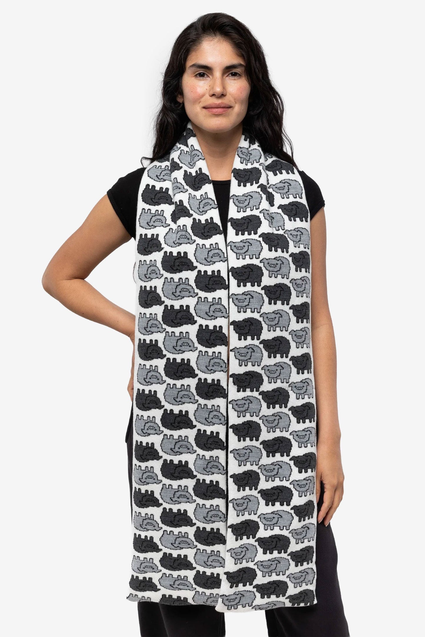JQSCARF38 - Pig Scarf