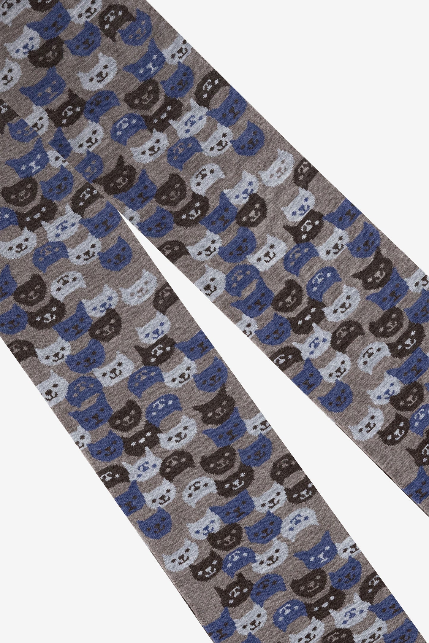 JQSCARF41 - Smiling Cat Scarf