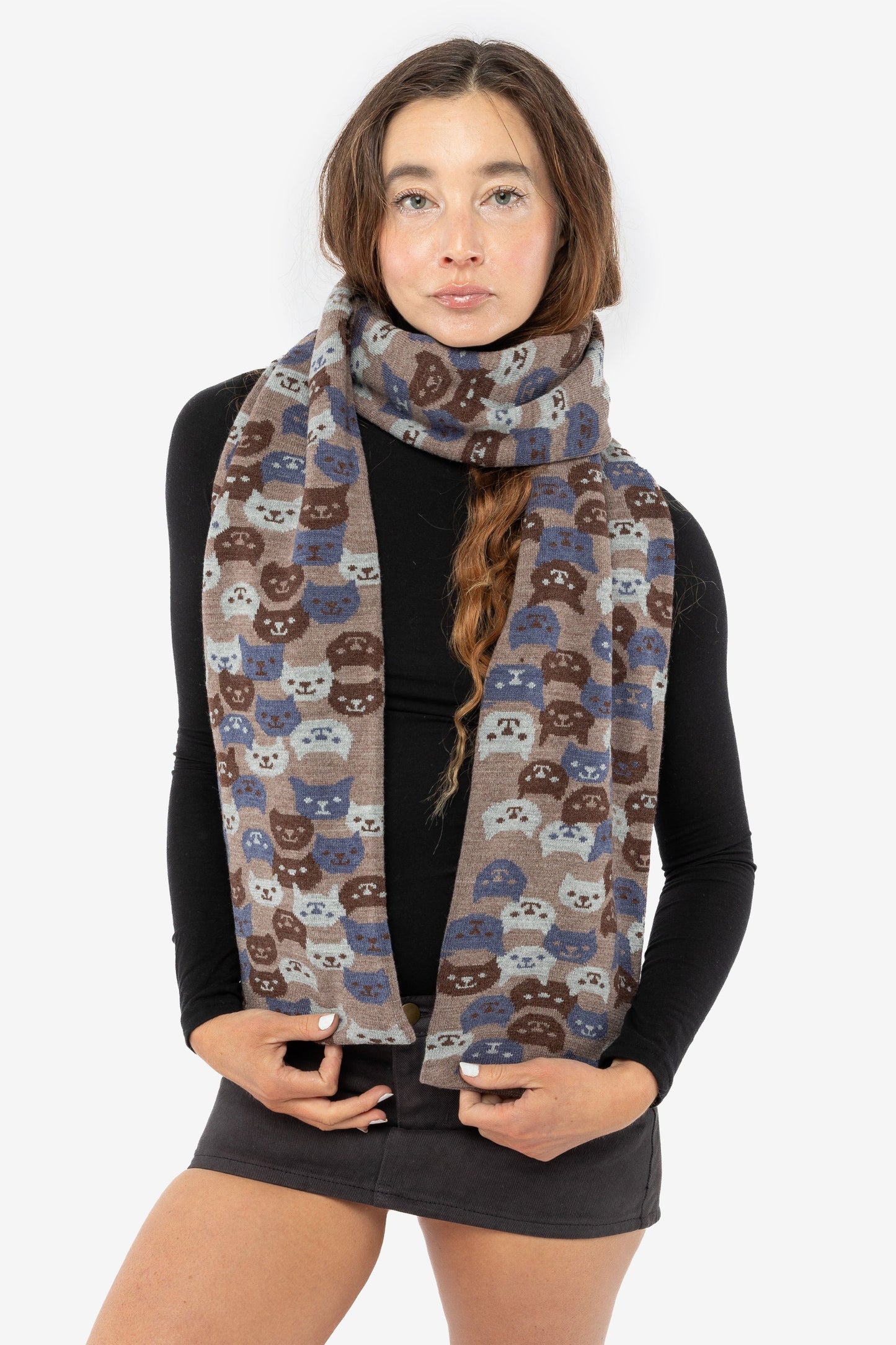 JQSCARF41 - Smiling Cat Scarf