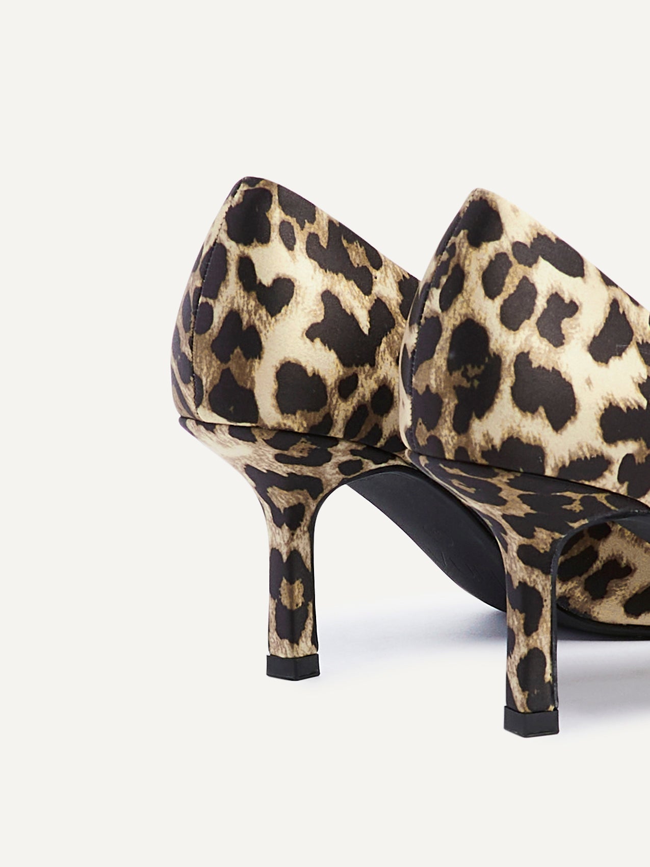 Kat Leopard Print Scuba Court Heel