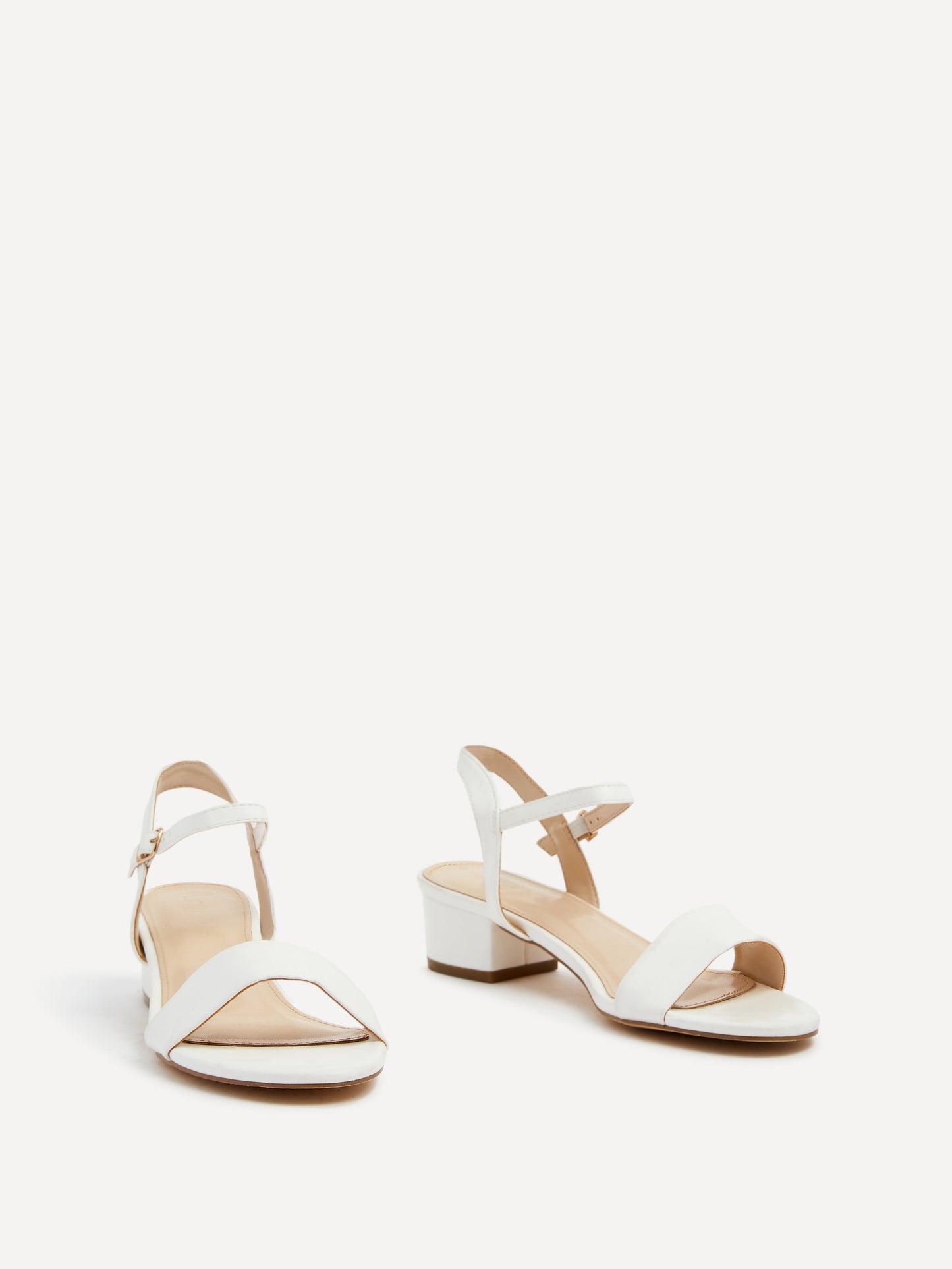 Kezzi White Faux Leather Low Heeled Sandals