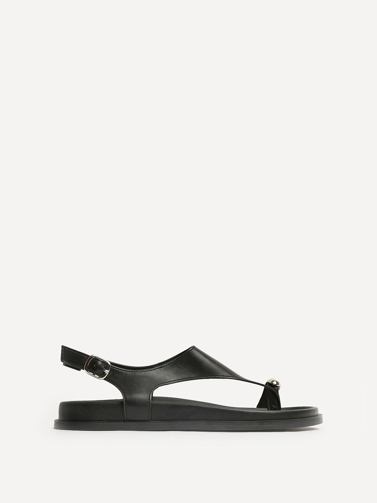 Latch Black Toe Ring Flat Sandals