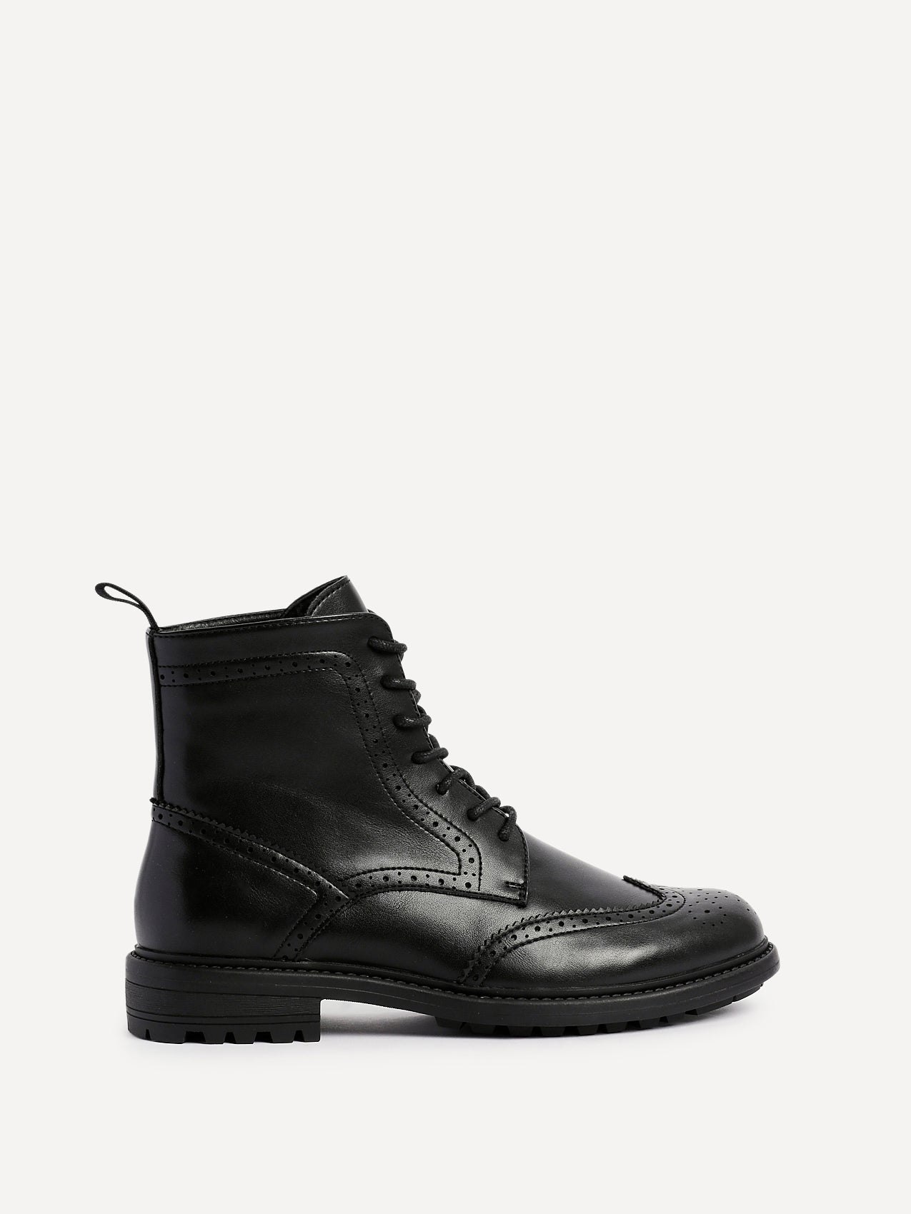 Leonardo Mens Black Faux Leather Brogue Boots