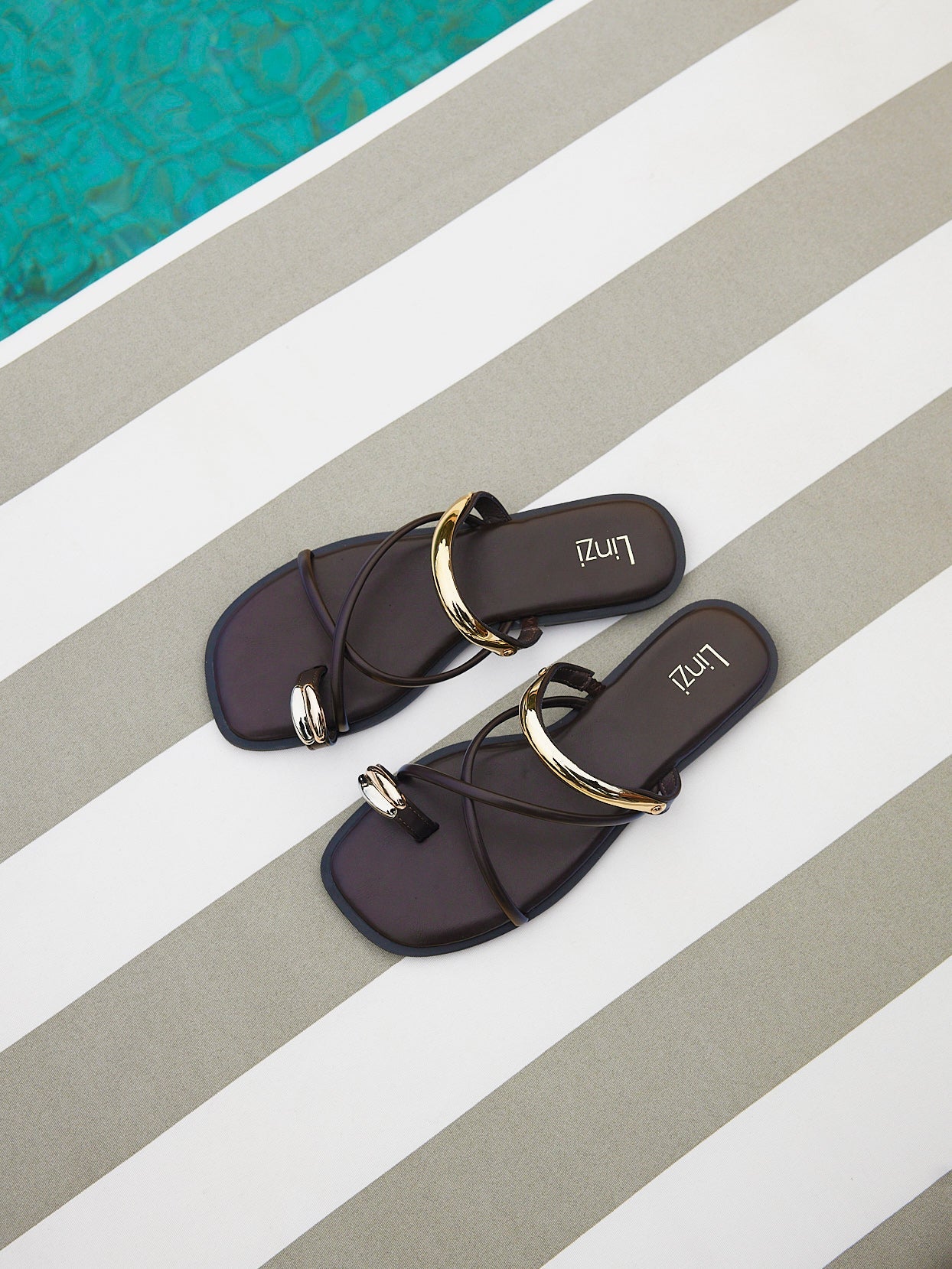 Lillie Brown Toe Ring Flat Sandals
