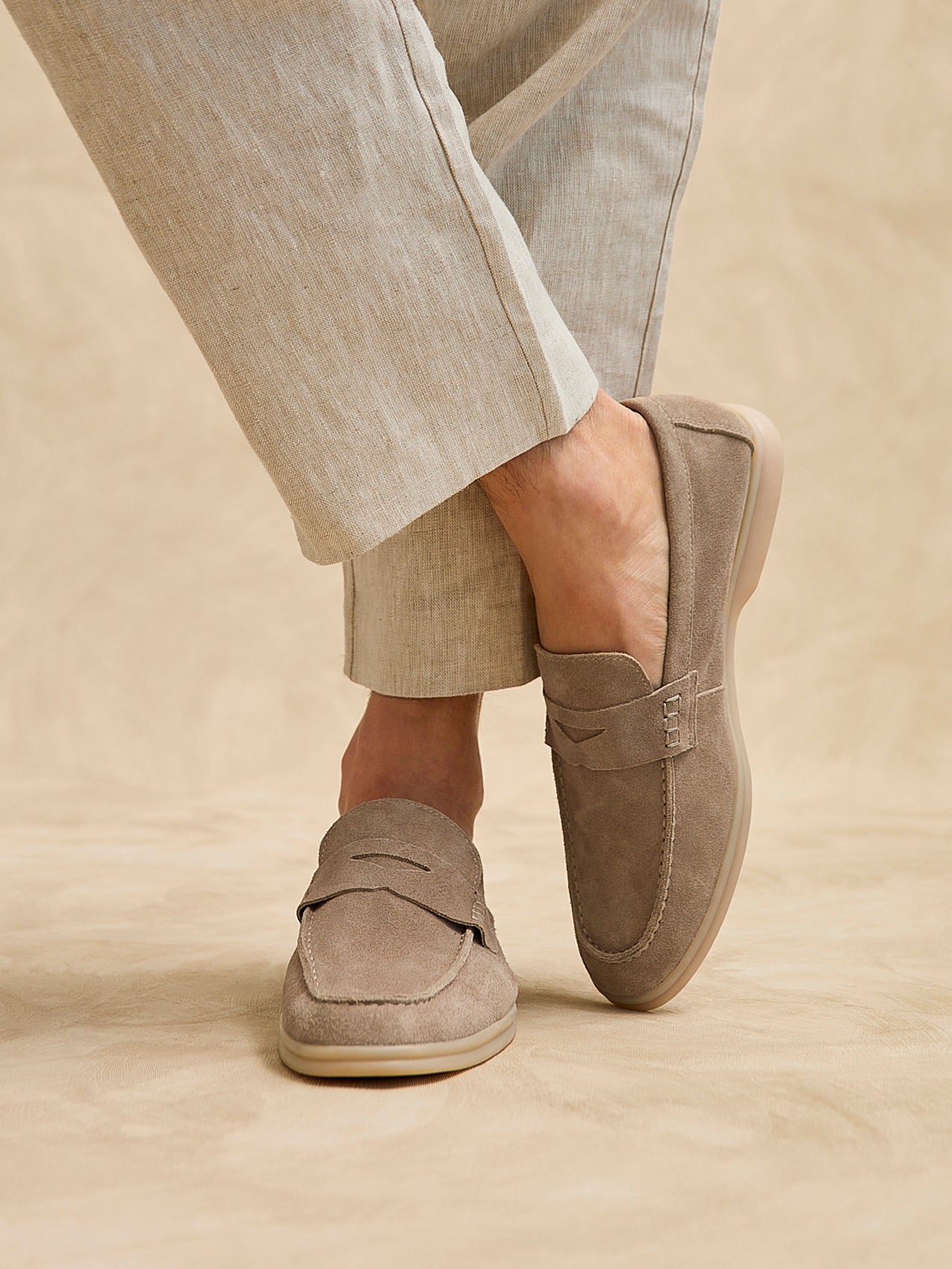 Luciano Mens Taupe Suede Leather Penny Loafers