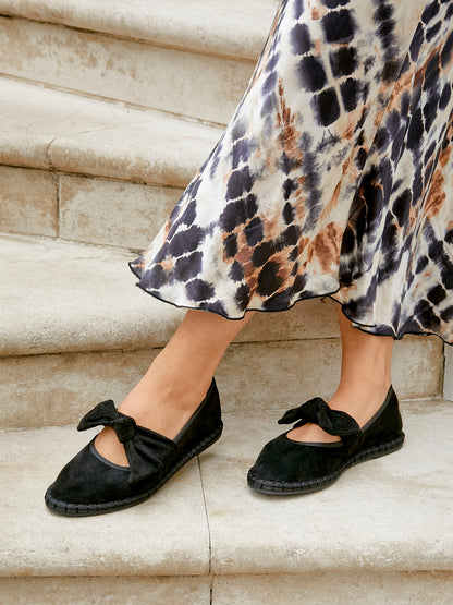 Pout Black Faux Suede Pumps