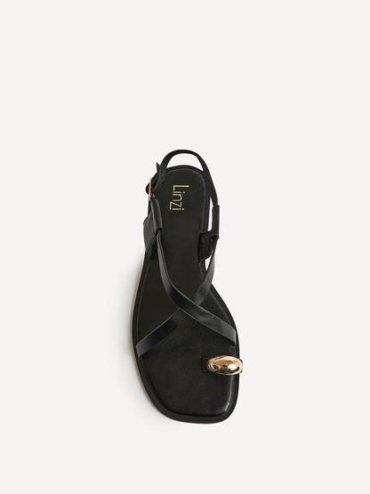 Mist Black Toe Ring Flat Sandals