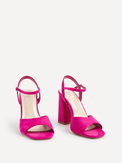 Monroe Wide Fit Fuchsia Block Heels