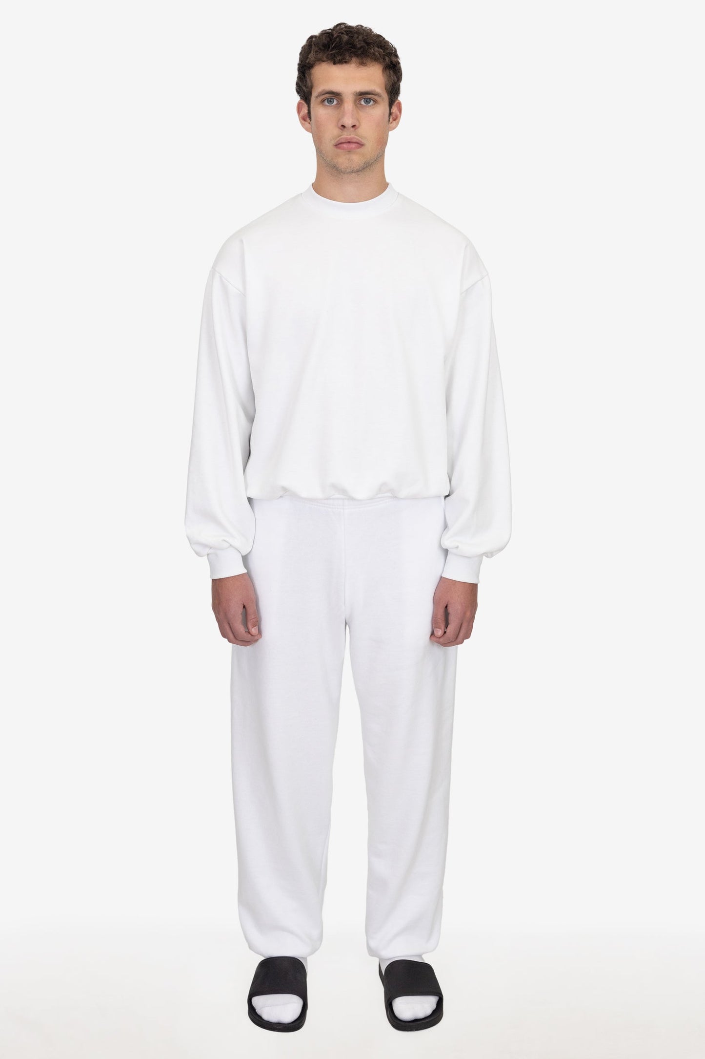 MWF1044 Unisex - 10 oz. Mid-Weight Poly Cotton Fleece Wide Sweatpant
