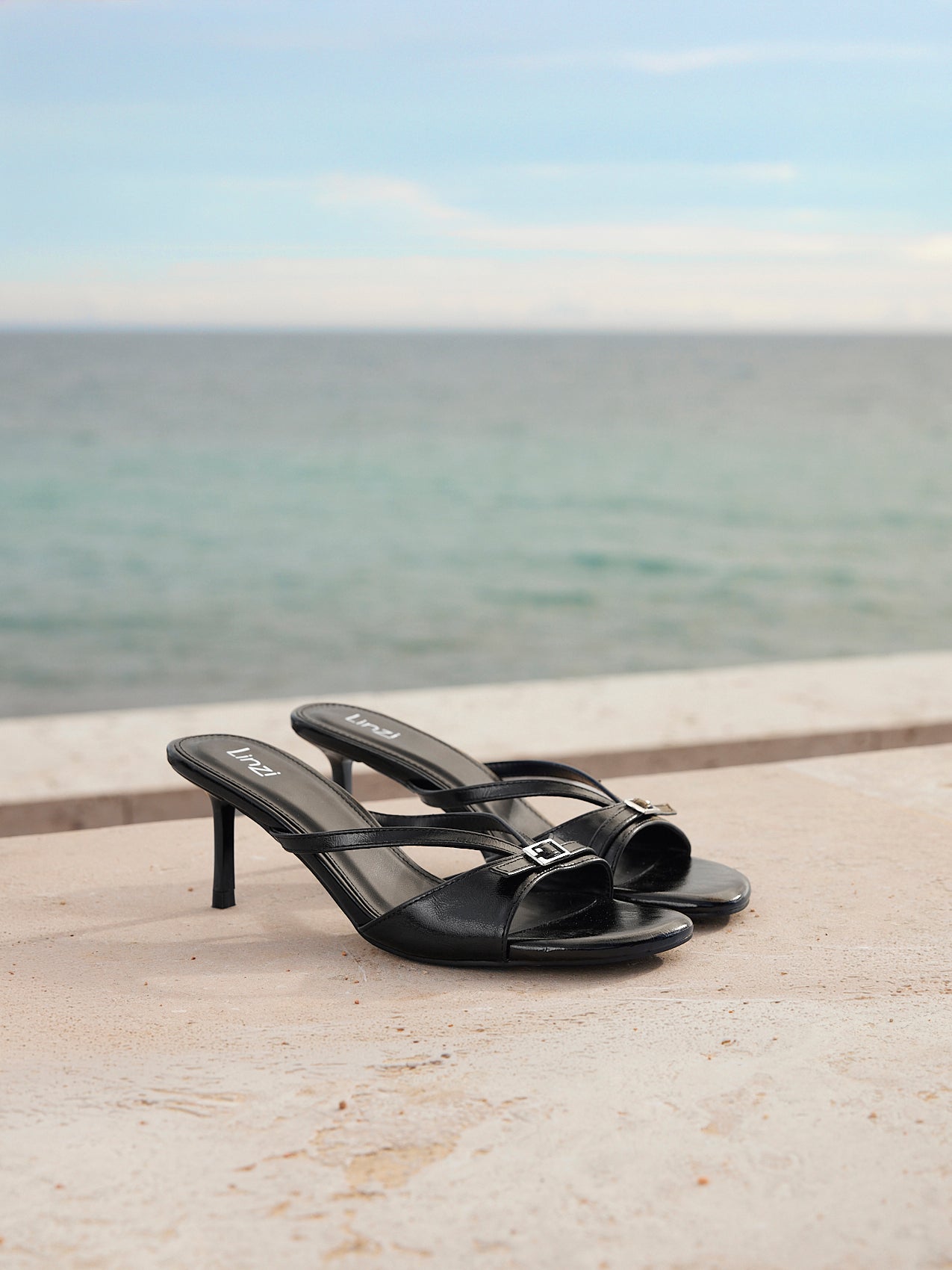 News Black Mule Heels