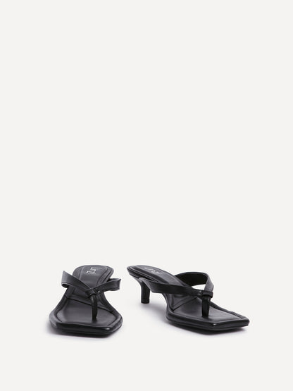 Potential Black Toe Post Kitten Heels