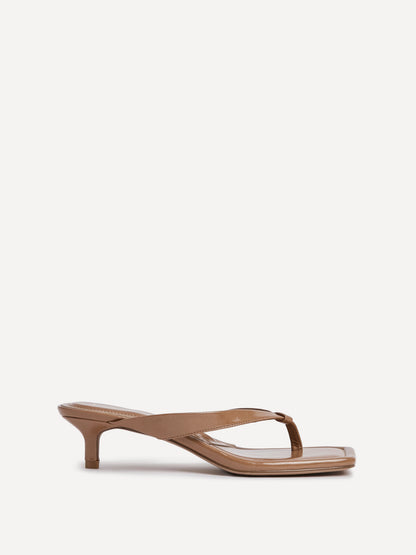 Potential Caramel Toe Post Kitten Heels
