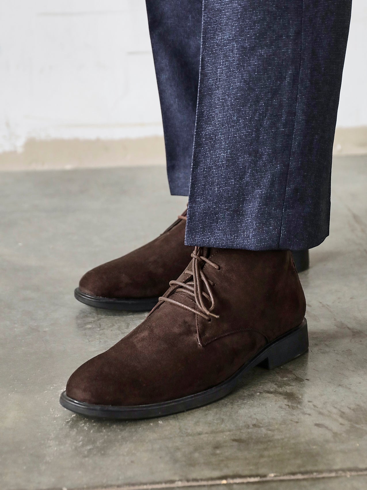 Ricardo Mens Brown Faux Suede Chukka Boots