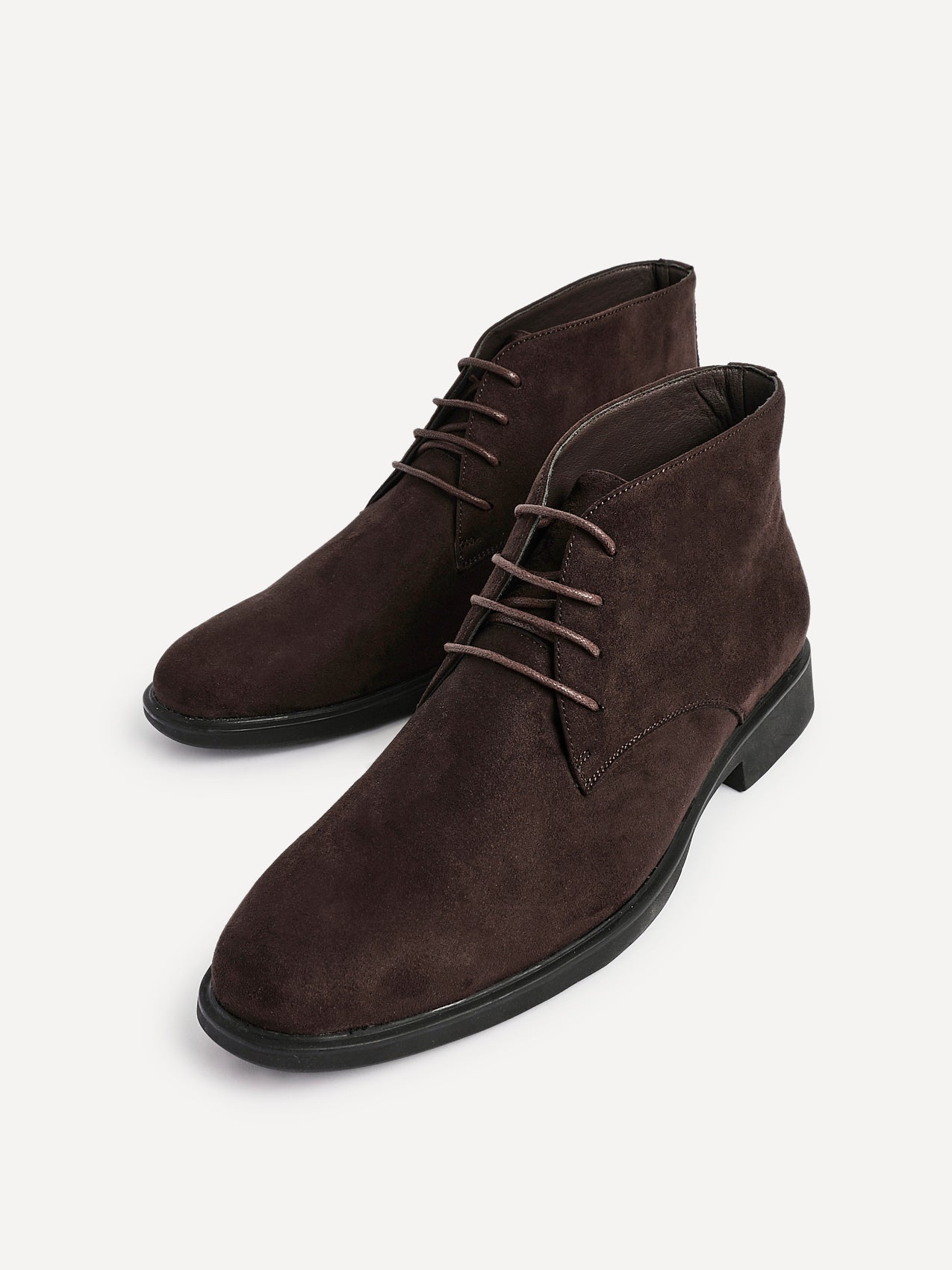Ricardo Mens Brown Faux Suede Chukka Boots