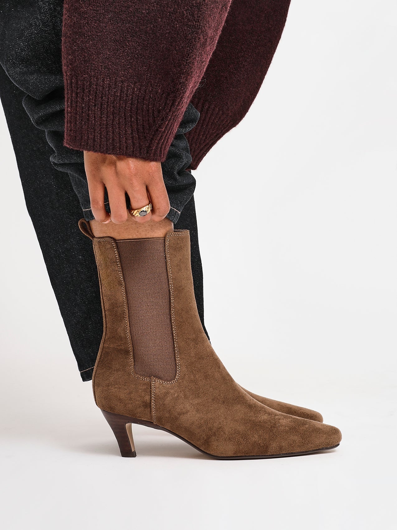 Ritual Sand Kitten Heel Chelsea Boots