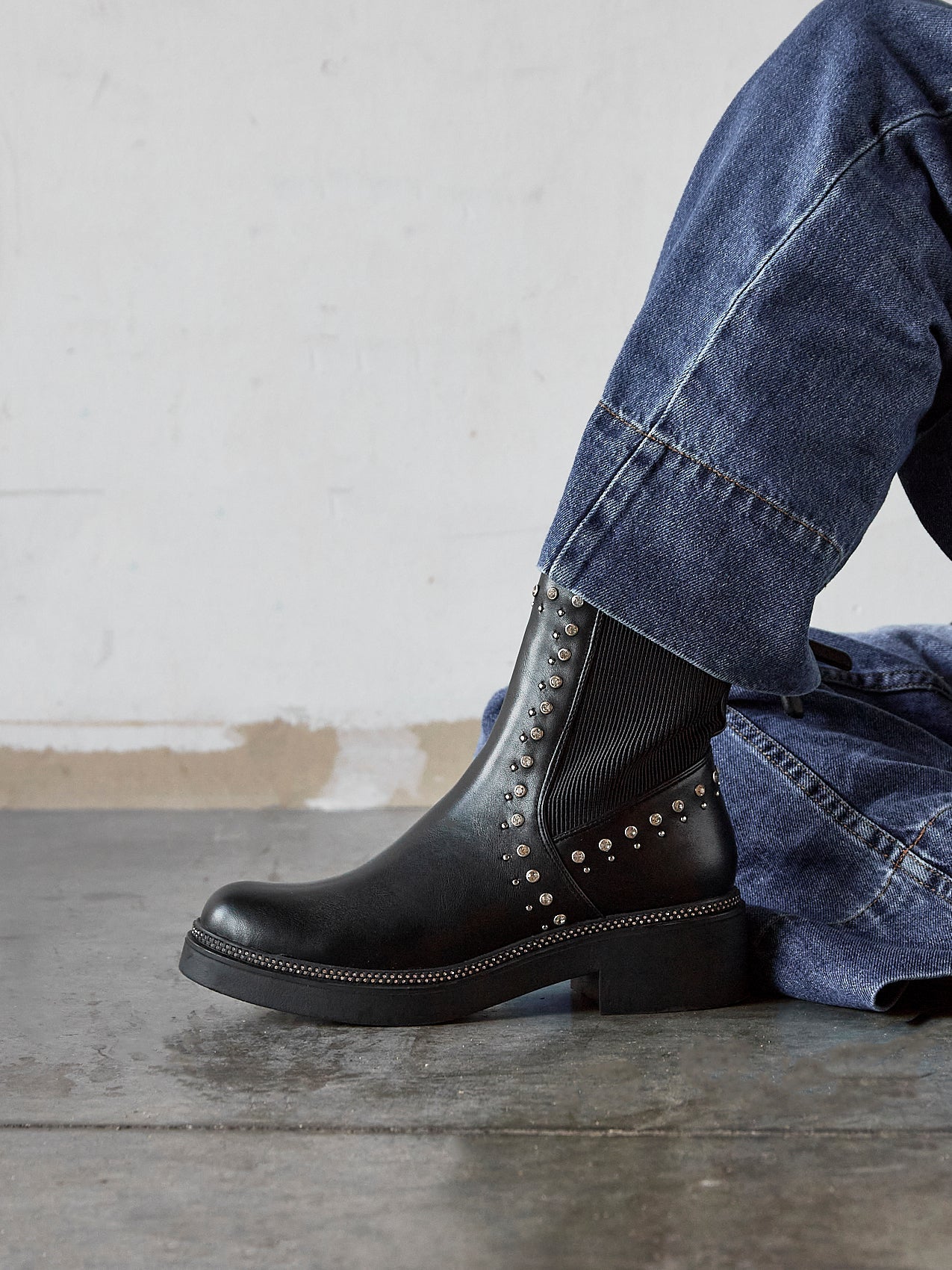 Optic Black Diamante Chelsea Boots
