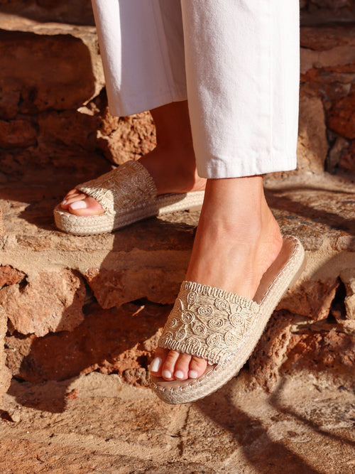 Savvy Gold Woven Slider Sandals