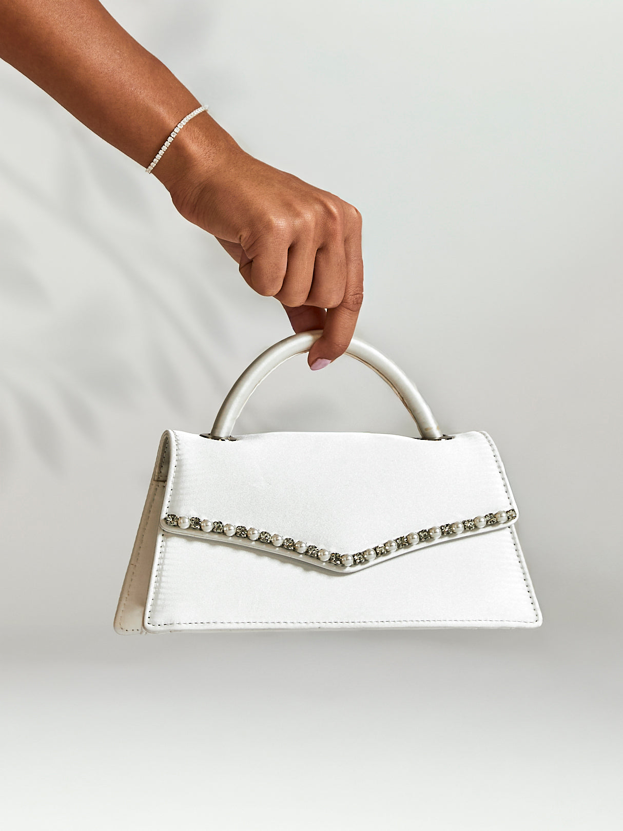 Sorelle Bridal Pearl Embellished Clutch Bag