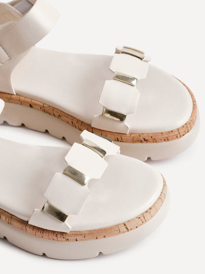 Stride Nude Flatform Sandals