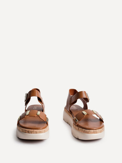 Stride Tan Flatform Sandals