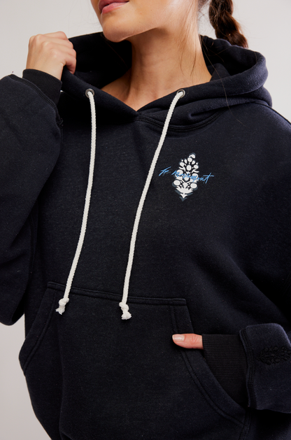 final call front logo hoodie